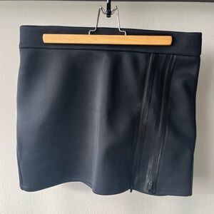 Fabletics Black Dual Zipper Pencil Skirt
